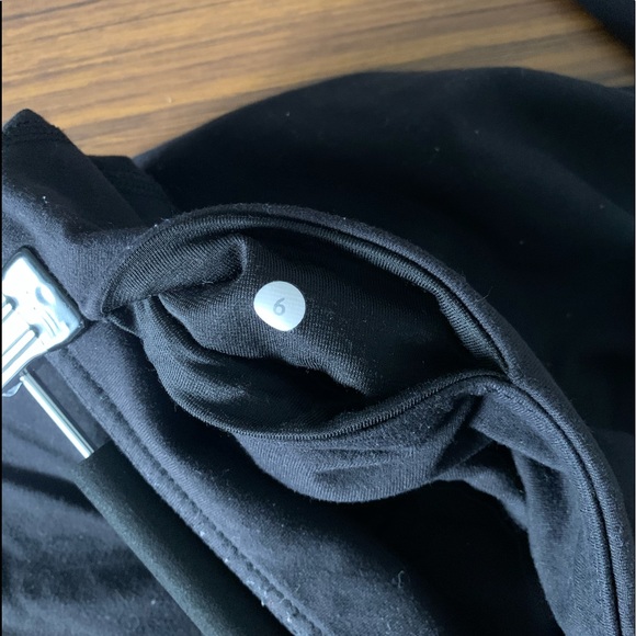 Lululemon Wunder Under Crop - Picture 5 of 5